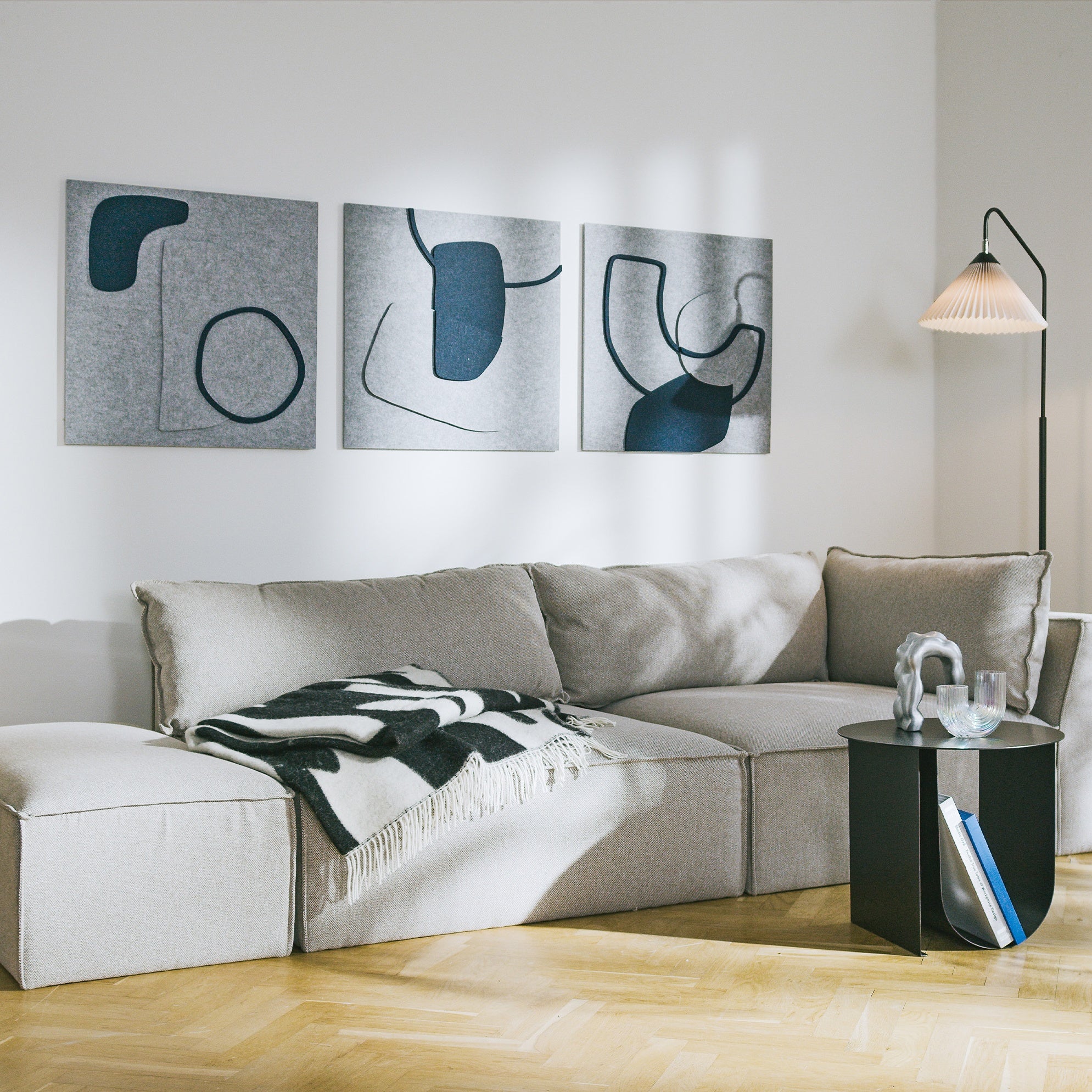 Nordic Bauhaus x Saskia Hübner - Grey & Blue