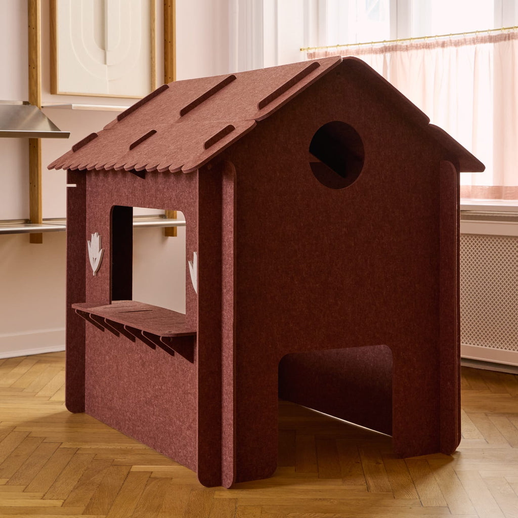 Playhouse - Reddish Brown