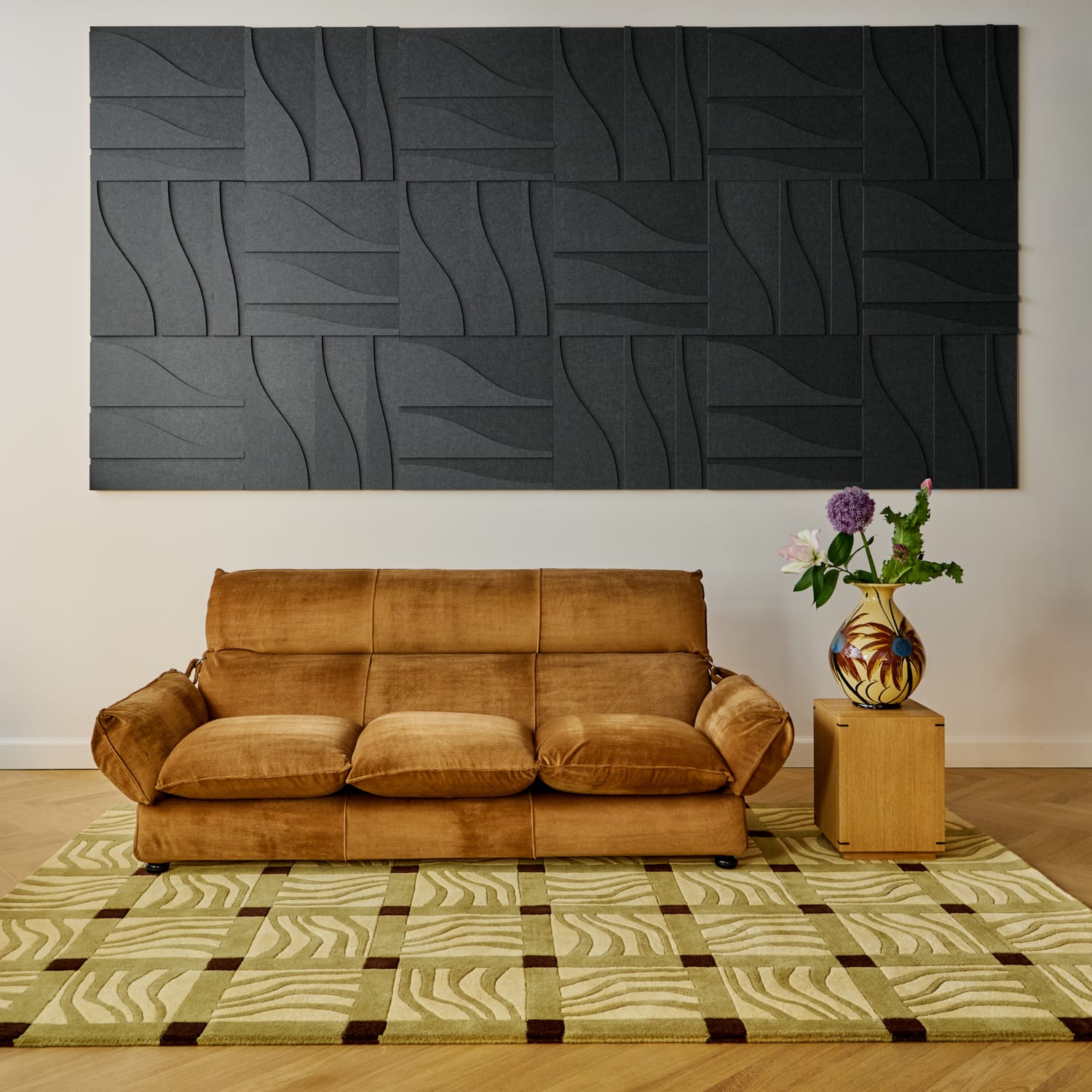 Curve Tile - Night Black