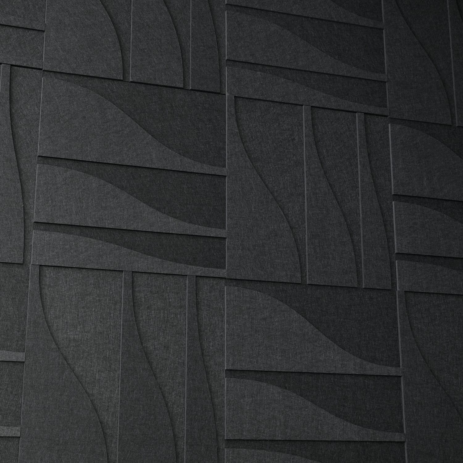 Curve Tile - Night Black