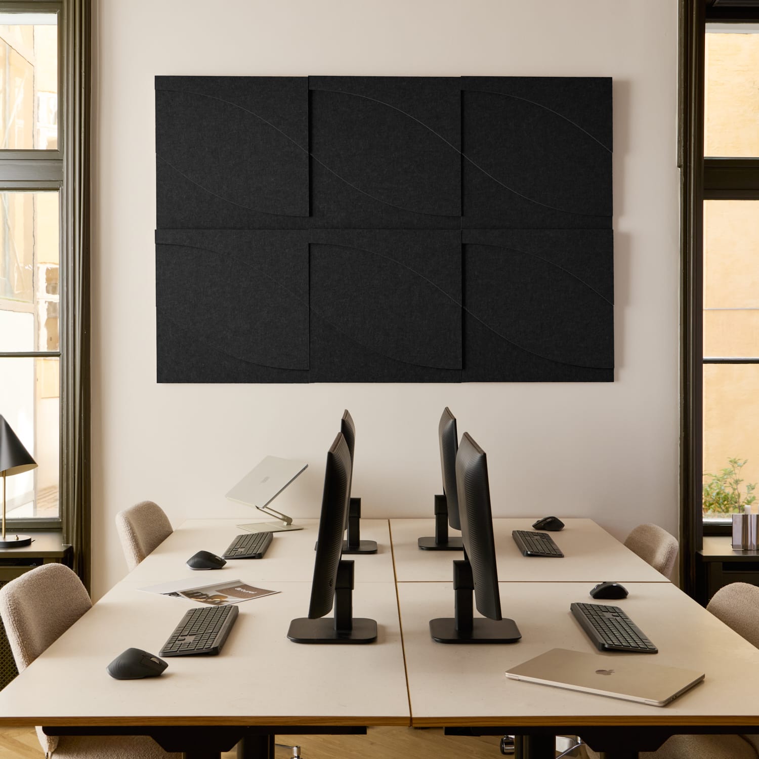 Forma Tile - Night Black