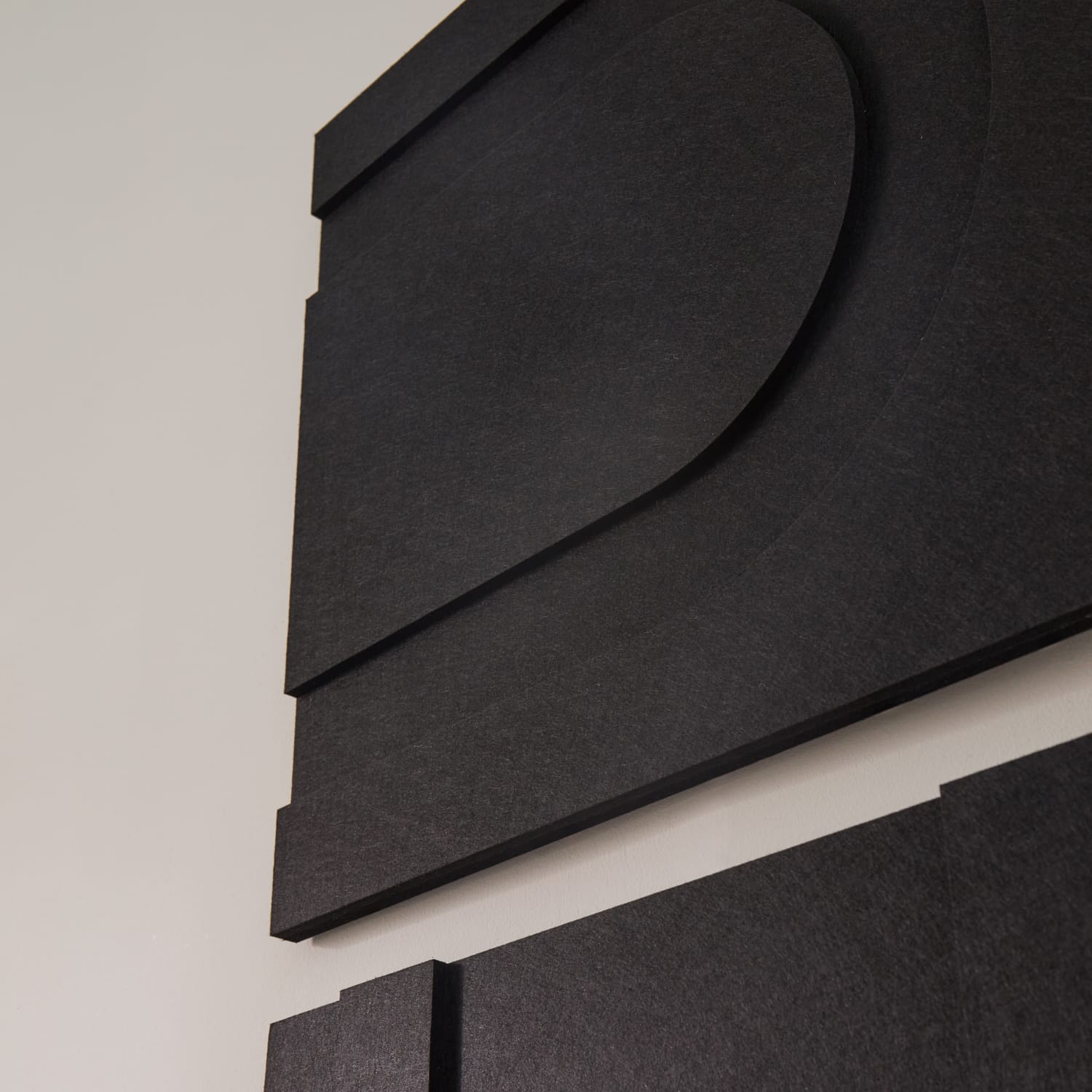 Geometric Tile - Night Black