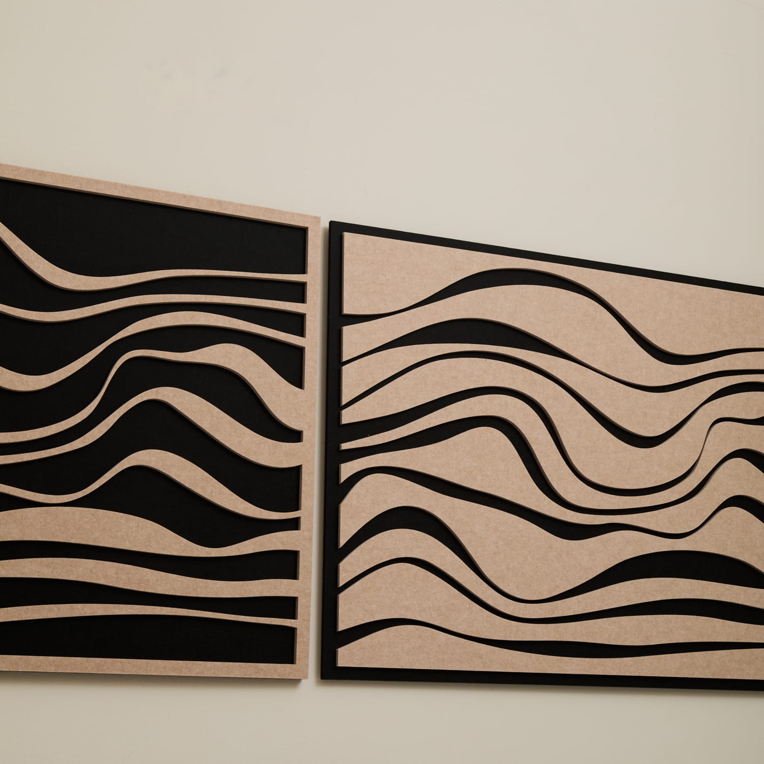 Wave Special Edition - Night Black / Sand Beige