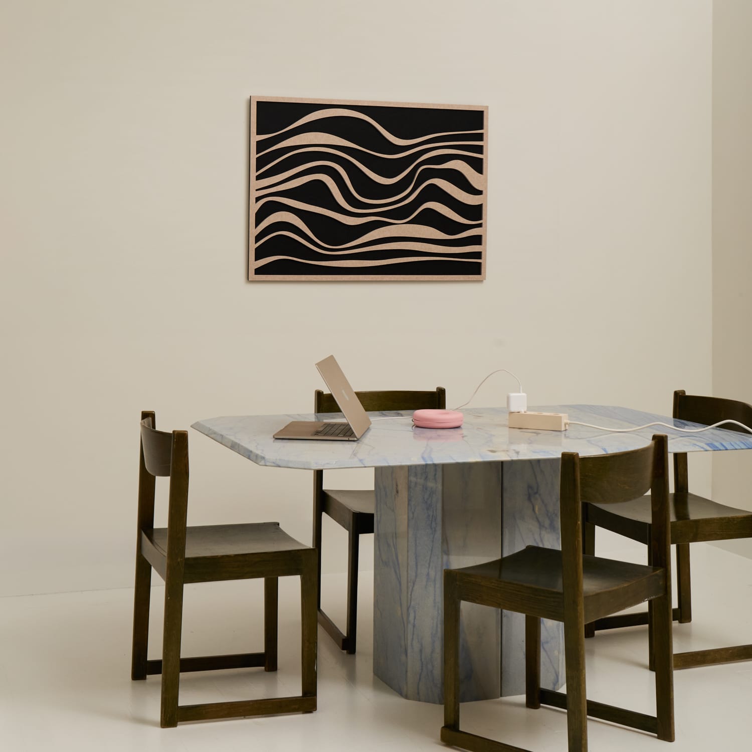 Wave Special Edition - Night Black / Sand Beige