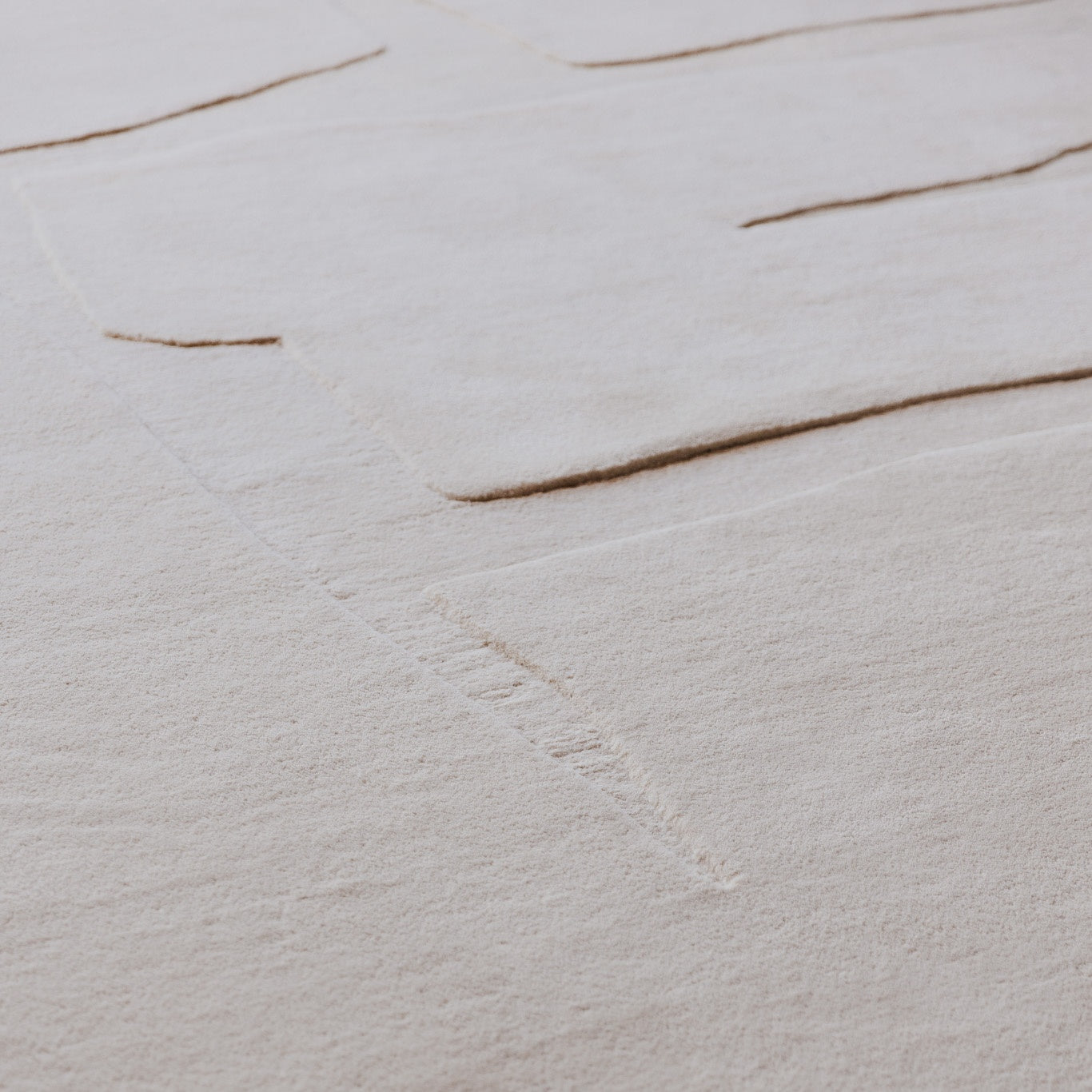 Stone rug - Ivory